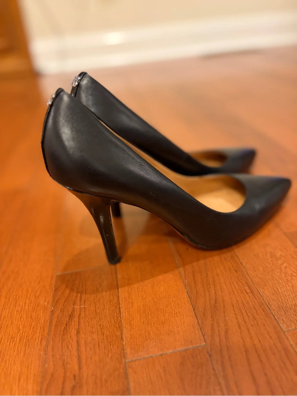 Coach | Classic Black Pointed-Toe Stiletto Pumps 4in